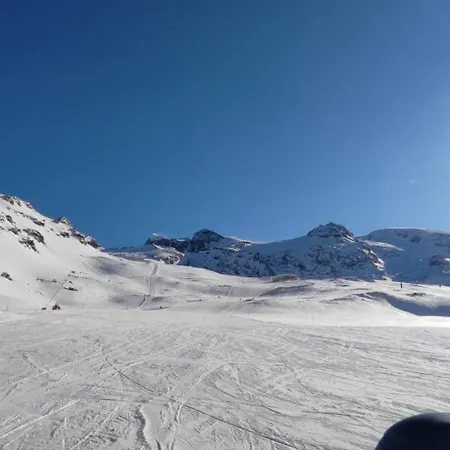 White Star Cervinia 아파트 *