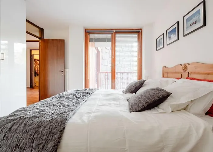 White Star Cervinia 아파트 *